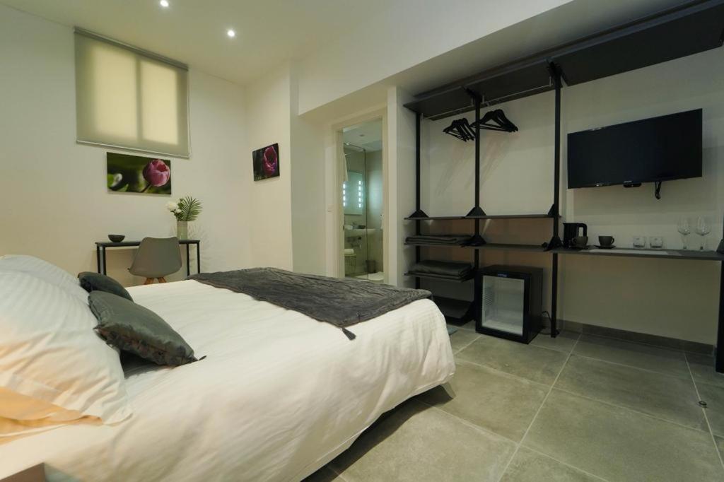 Private Rooms With Bathroom In Valletta Valeta Exterior foto
