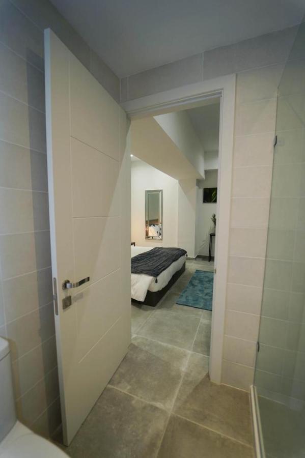 Private Rooms With Bathroom In Valletta Valeta Exterior foto