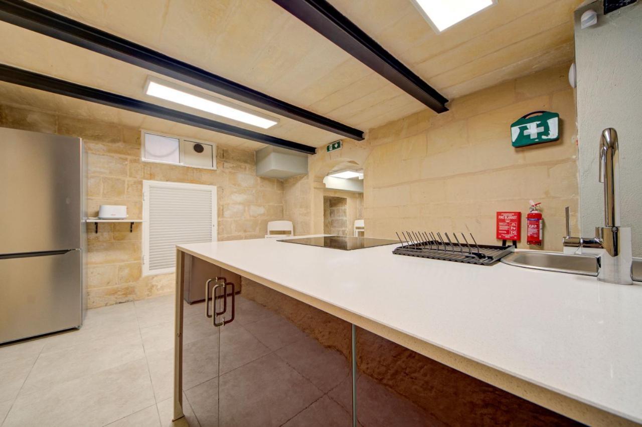 Private Rooms With Bathroom In Valletta Valeta Exterior foto