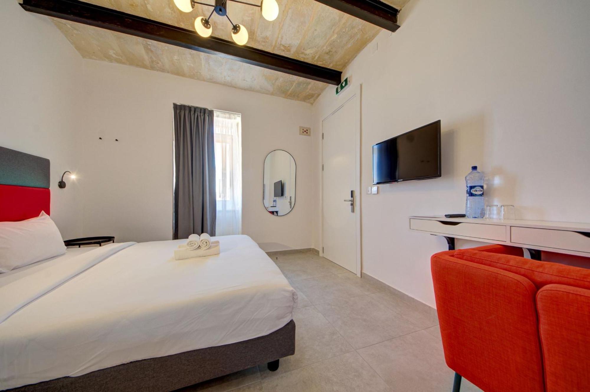 Private Rooms With Bathroom In Valletta Valeta Exterior foto